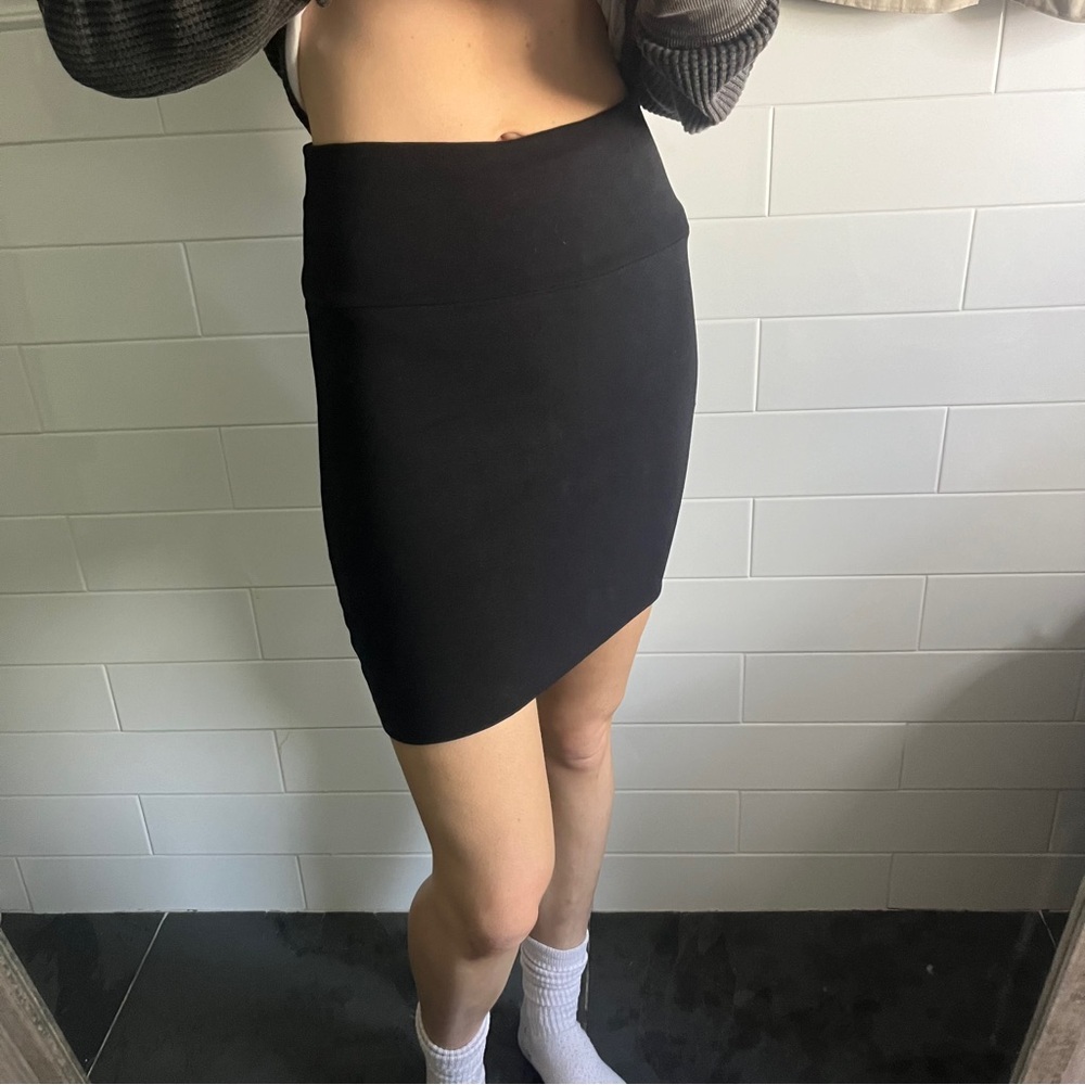 Body Con Mini Black Skirt